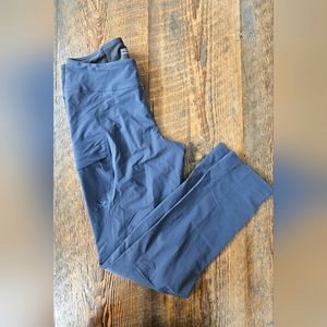 NWOT Arcteryx Women Pants Size 6 Color Blue